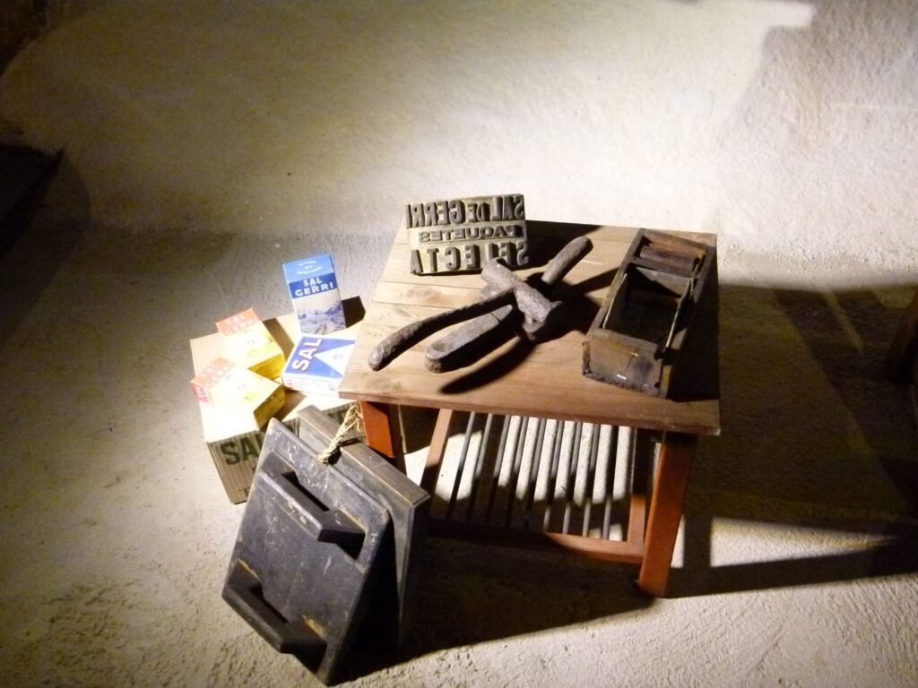 Àmbit empaquetatge - Museu de Gerri de la Sal