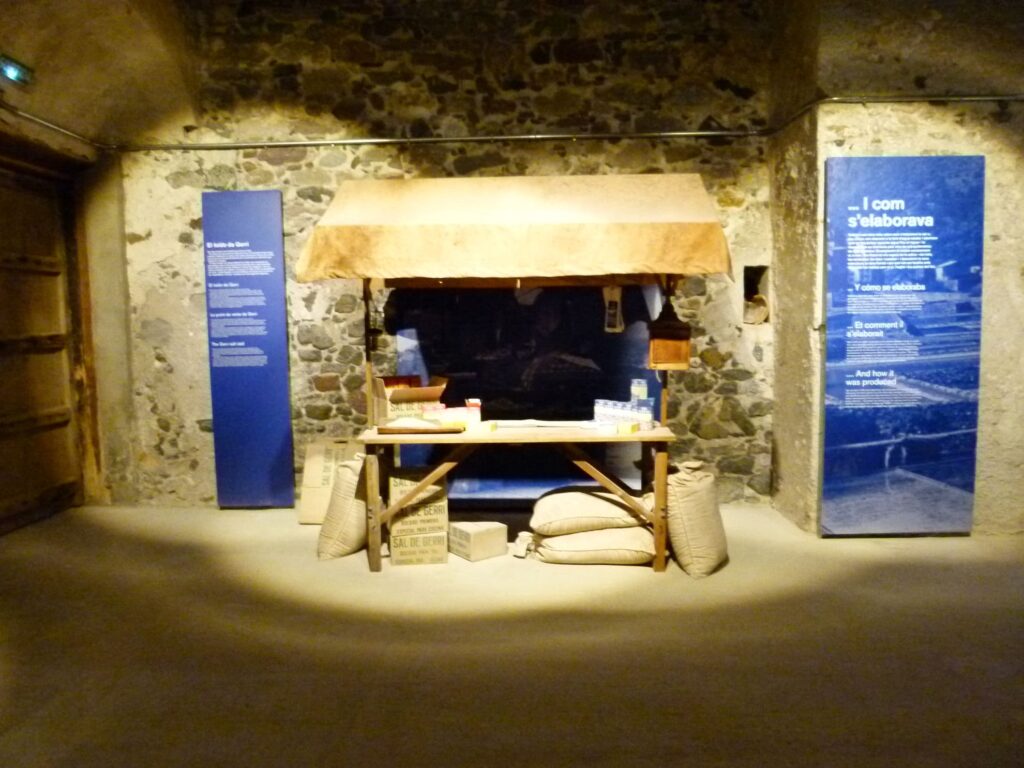 Àmbit toldo (antiga botiga) - Museu de Gerri de la Sal